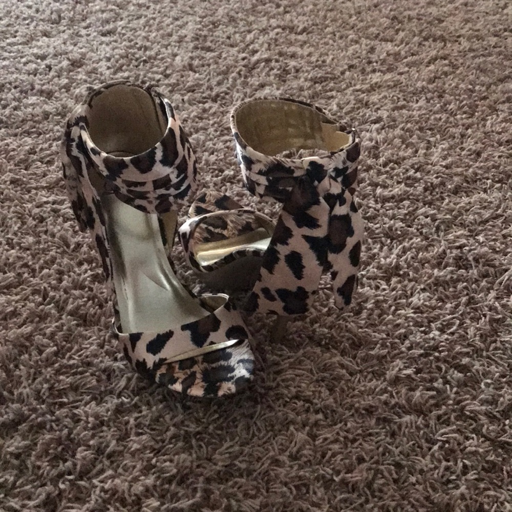 A Leopard high heel.
